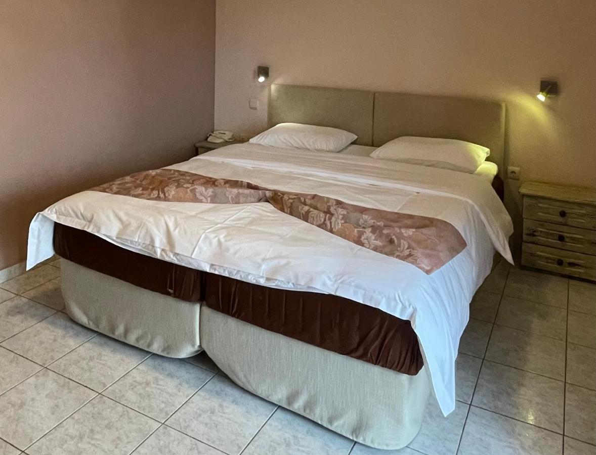 Hotel Afrika Eleonas Luaran gambar